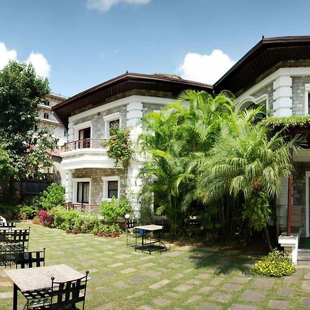 Hotel Trek-O-Tel Pokhara Esterno foto
